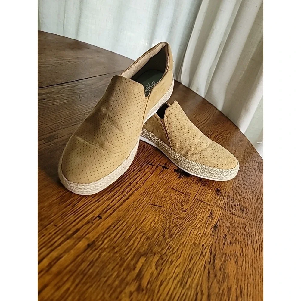 Dr Scholls Somerset Tan Perforated Comfort Slip On Sneaker Espadrille Womens 8.5